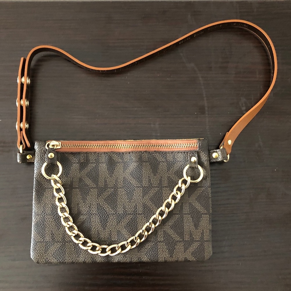 MICHAEL Michael Kors Pull Chain Belt Bag